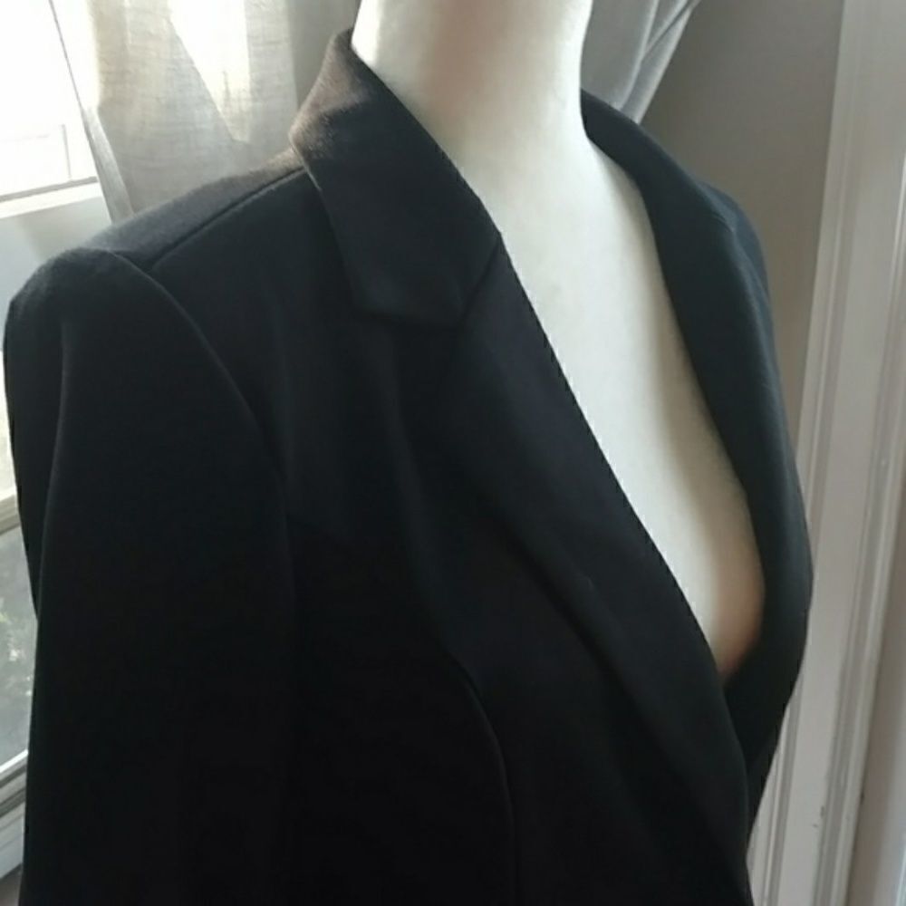 ‎Catherine Malandrino Black Blazer Single Button Closure, Size Small - Picture 8 of 8
